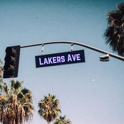 LakersAve’s avatar