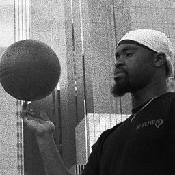 HustleTownSZN’s avatar